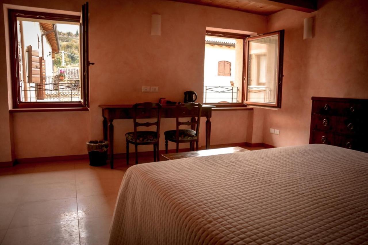 Agriturismo Valentina Cubi ฟูมาเน ภายนอก รูปภาพ